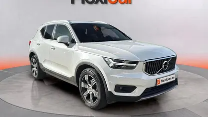 Usado Volvo XC40 Momentum 150 CV (110 kW) 2019 SUV