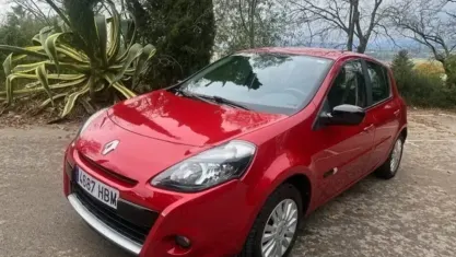 Usado Renault Clio 75 CV (55 kW) 2011