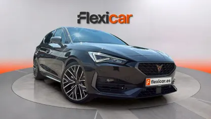 Usado Cupra Leon VZ 300 CV (220 kW) 2021 Negro Berlina