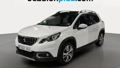 Usado Peugeot 2008 Allure 120 CV (88 kW) 2016 SUV