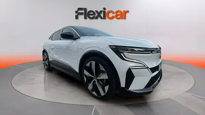 Usado Renault Megane E-Tech Techno 95 kW (130 CV) 2023 Blanco Berlina