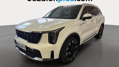 Blanco Usado 2024 Kia Sorento Premium SUV | 44.719 € (Precio justo)