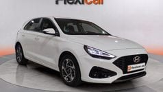 Blanco Usado 2024 Hyundai i30 Berlina | 18.250 € (Precio justo)