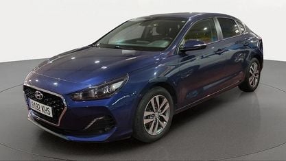 Käytetty Hyundai i30 120 HP (88 kW) 2018 Sininen Katumaasturi