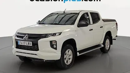 Usado Mitsubishi L200 150 CV (110 kW) 2022 Blanco Recogida