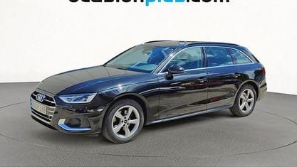Begagnad Audi A4 Advanced 163 HK (119 kW) 2021 Svart Kombi