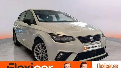 Usado Seat Ibiza FR 110 CV (80 kW) 2023 Utilitario