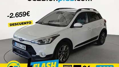 Usado Hyundai i20 Active 100 CV (73 kW) 2017 Blanco Utilitario
