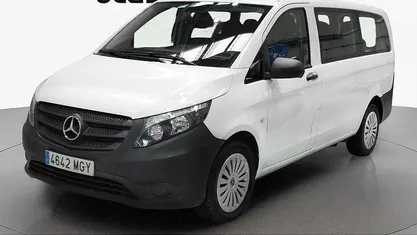 Usado 2023 Mercedes Vito Van | 33.628 € (Buen precio)