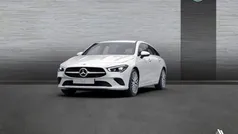 Blanco Usado 2024 Mercedes CLA200 Progressive Berlina | 42.300 € (Precio justo)