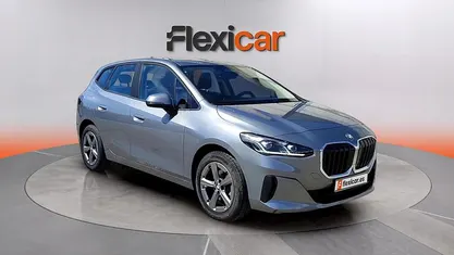 Usado BMW 218 136 CV (100 kW) 2023 Gris Familiar