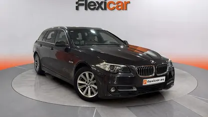 Usado BMW 520 190 CV (139 kW) 2016 Negro Familiar