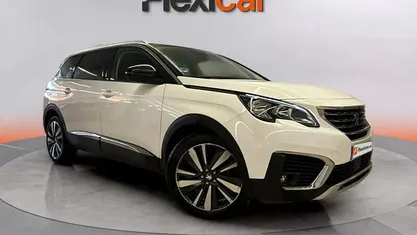 Usado Peugeot 5008 Allure 131 CV (96 kW) 2019 Monovolumen