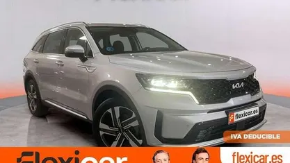 Usado Kia Sorento 232 CV (170 kW) 2023 Gris SUV