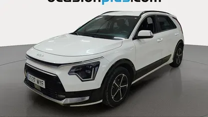 Usado 2025 Kia Niro SUV | 22.728 € (Buen precio)