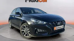 Negro Usado 2023 Hyundai i30 Berlina | 16.790 € (Buen precio)