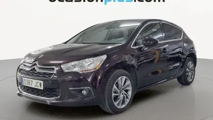 Usado DS Automobiles DS4 Design 131 CV (96 kW) 2015 Negro Berlina