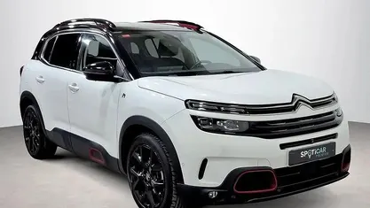 Käytetty Citroën C5 Aircross Shine 225 HP (165 kW) 2021 Valkoinen Katumaasturi