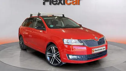 Usado Skoda Rapid Active 90 CV (66 kW) 2015 Berlina