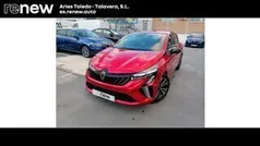 Rojo Usado 2024 Renault Clio V Techno Berlina | 16.350 € (Precio justo)
