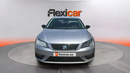 Usado Seat Leon 150 CV (110 kW) 2019 Gris Berlina