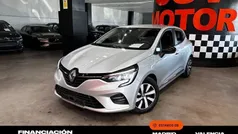 Usado 2023 Renault Clio V Intens Berlina | 16.850 € (Precio justo)