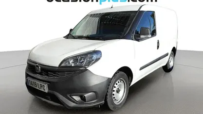 Blanco Usado 2021 Fiat Doblò Monovolumen | 11.264 € (Precio justo)