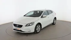 Blanco Usado 2015 Volvo V40 Momentum Familiar | 13.199 € (Precio justo)