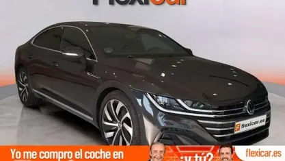 Usado VW Arteon R-line 150 CV (110 kW) 2023 Gris Coupe