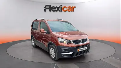 Usado Peugeot Rifter Active 131 CV (96 kW) 2020 Monovolumen