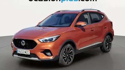 Usado MG ZS Luxury 106 CV (77 kW) 2025 Naranja SUV