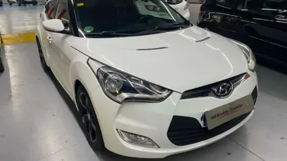 Usado Hyundai Veloster 140 CV (102 kW) 2012 Blanco Utilitario