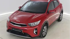 Rojo Usado 2024 Kia Stonic SUV | 19.669 € (Precio justo)