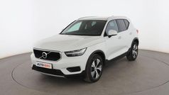 Blanco Usado 2020 Volvo XC40 Momentum SUV | 23.799 € (Precio justo)