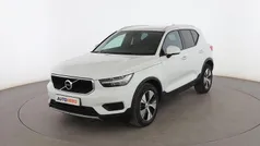 Blanco Usado 2020 Volvo XC40 Momentum SUV | 24.299 € (Precio justo)