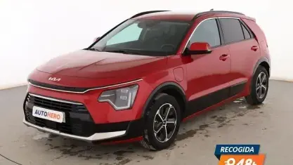Usado Kia Niro 183 CV (134 kW) 2023 Rojo SUV
