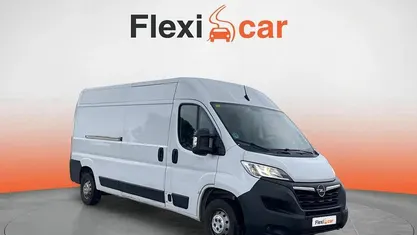 Blanco Usado 2022 Opel Movano Van | 18.390 € (Precio justo)