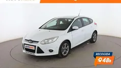 Usado 2014 Ford Focus Berlina | 8199 € (Precio justo)
