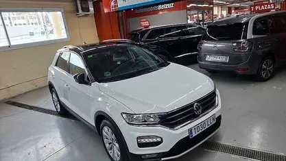 Usado VW T-Roc Advance 150 CV (110 kW) 2021 Blanco SUV