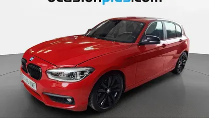 Usado BMW 118 136 CV (100 kW) 2018 Rojo Utilitario