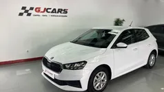 Blanco Usado 2022 Skoda Fabia Ambition Berlina | 14.900 € (Precio justo)
