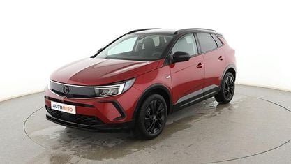 Używany Opel Grandland X GS Line 131 KM (96 kW) 2022 Czerwony SUV