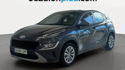 Usado Hyundai Kona 120 CV (88 kW) 2021 Gris SUV
