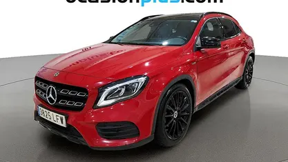 Rojo Usado 2020 Mercedes GLA200 AMG SUV | 22.719 € (Buen precio)