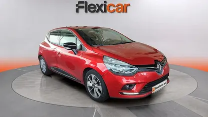 Usado Renault Clio IV Business 76 CV (55 kW) 2019 Rojo Berlina