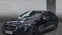 Azul náutico Usado 2023 Mercedes E220 AMG line Berlina | 73.900 € (Precio justo)