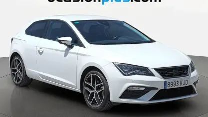 Usado Seat Leon FR 125 CV (91 kW) 2018 Blanco Utilitario