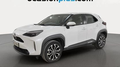 Usado Toyota Yaris Cross Active 116 CV (85 kW) 2024 Blanco SUV
