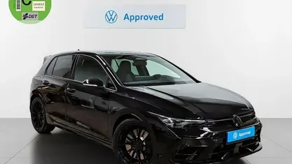 Usado VW Golf VIII Black Edition 333 CV (244 kW) 2025 Berlina