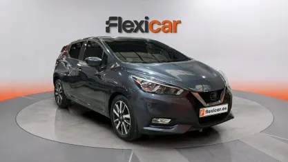 Usado Nissan Micra N-Connecta 90 CV (66 kW) 2017 Gris Utilitario
